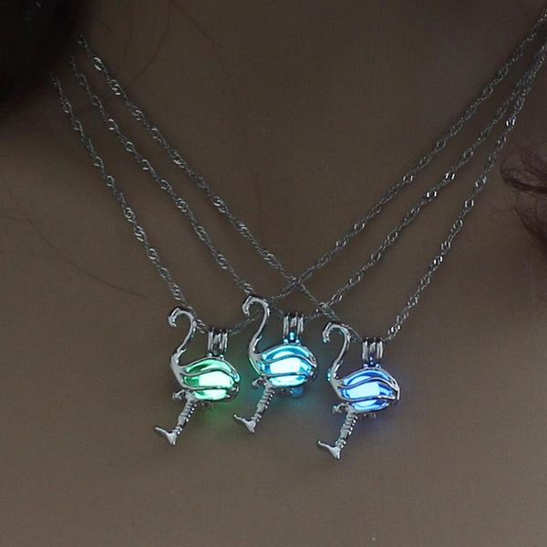 Цепи Симпатичная светящаяся ювелирные украшения 3 Цвета Рождественский подарок для женского ожерелья Свечивающаяся страус мода мода