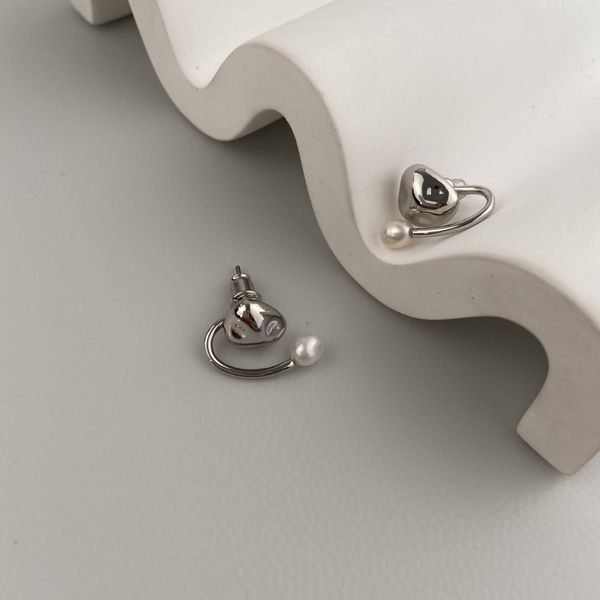 

055 new two wear metal love earrings personality simple temperament e16-1, Silver