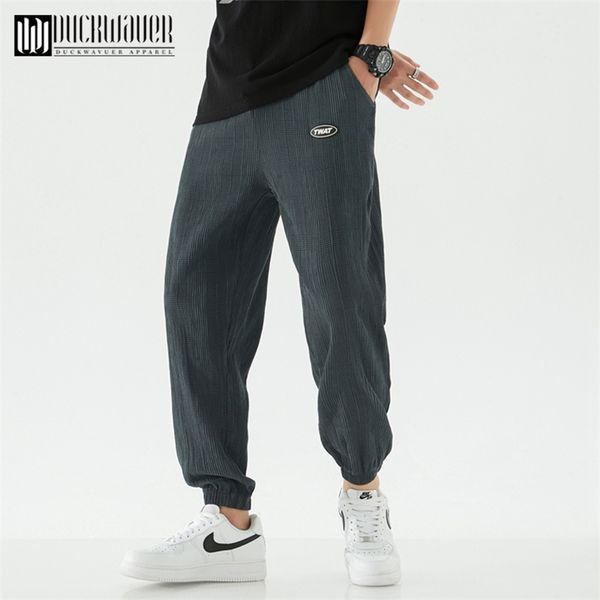 

duckwaver solid color casual ankle-length pants quality brand men fashion drawstring elastic waist pants pencil pants male 210723, Black