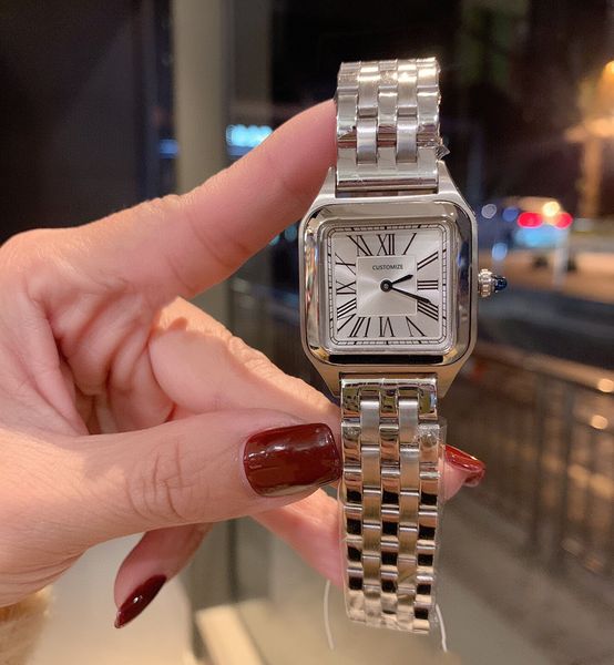 Neue Mode Frauen Geometrische Quadrat Uhren Edelstahl Quarz Armbanduhr Damen Silber Armband Römische Zahl Uhr 28mm