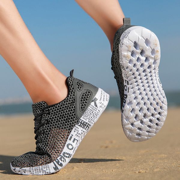 

men aqua shoes breathable trekking wading beach quick drying water shoes outdoor fishing wading shoes water sneakers men lace up, Black