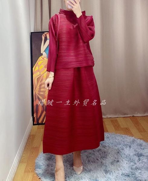 

dress fashion suit long shirt + loose skrit pieces stock, White