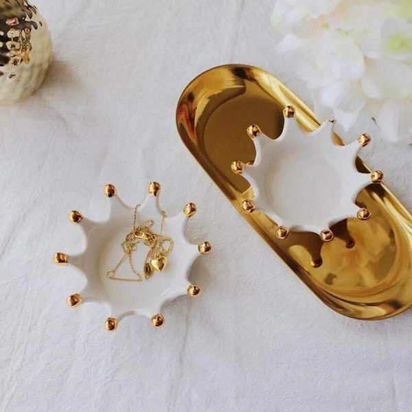 

kitchen storage & organization nordic creative gold crown ceramic small dish sauce ring necklace snack tray decorative ornaments