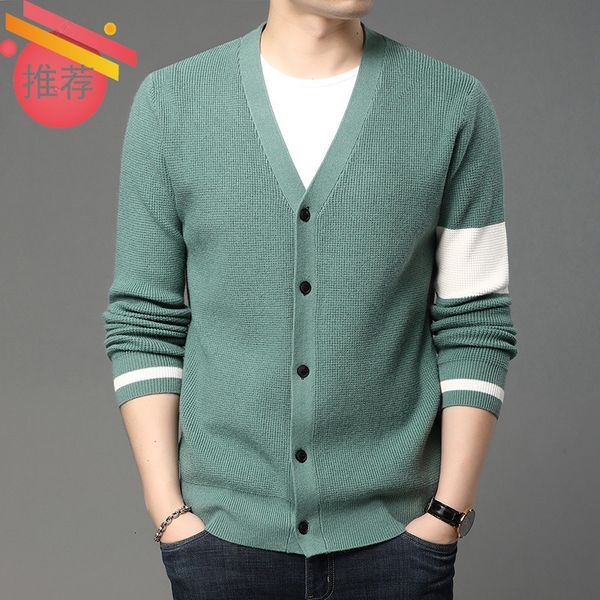 

2021 autumn long sleeved sweater fashion brand v-neck cardigan korean casual coat men's, White;black