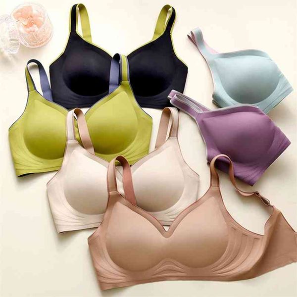 2 pcs contraste de cor látex sutiãs para mulheres underwear gradiente strap anti-pulando sutiã sem trace jantes belas costas 210728