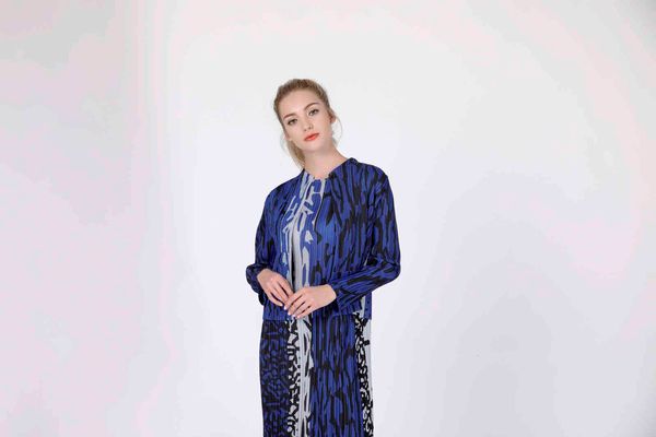 

dresses fold open stitch long sleeve printing o-neck single button coat, White