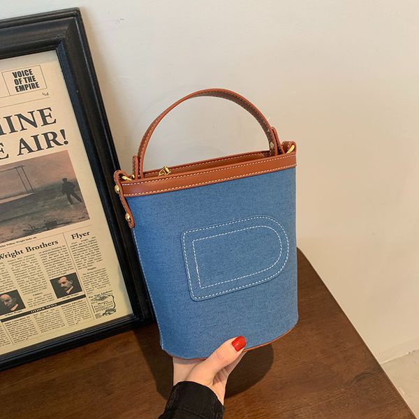 

luxury handbags denim bag canvas 2021 new single shoulder messenger bag foreign style portable bucket women's bag
