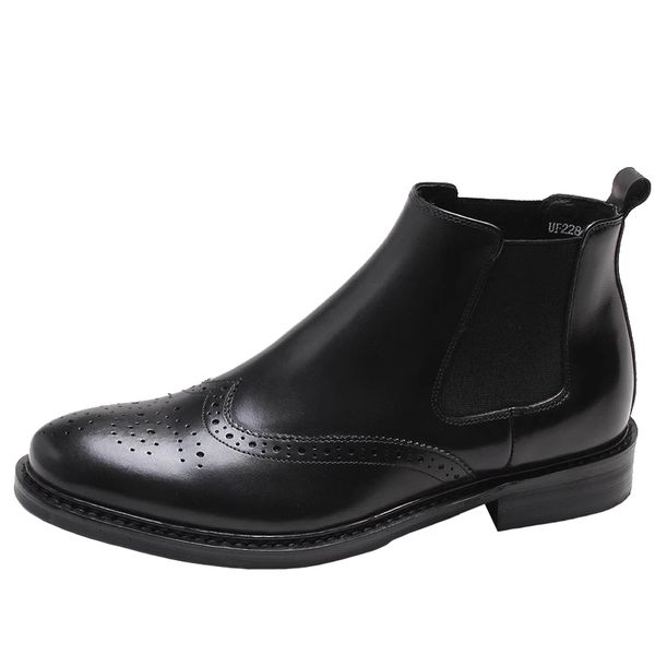 2021 Luxunhão Botas de tornozelo de luxo de alta qualidade de couro genuíno ponta -de -pé de ponta -de -pé na Borgonha Black Party Wedding Street Brogue Men Shoes