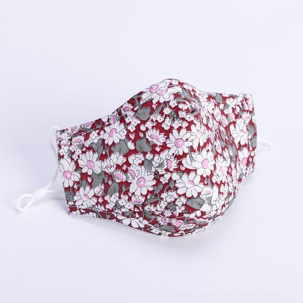 

64aj three layer non woven designer masks fabric printing non woven ear hanging ear life mask dust and uv protection