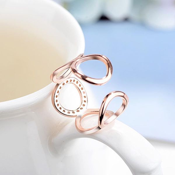 

cluster rings yaologe 2021 arrived hollow five circle ring statement fashion open geometric shape for women girls finger jewelry, Golden;silver