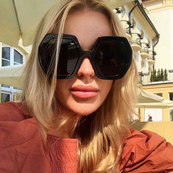 

great acetate hexagon sunglass women above sizehz95, White;black