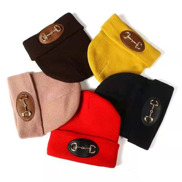 

2021 new knitted winter line button men's and women's wool fashion warm couple hat, Blue;gray