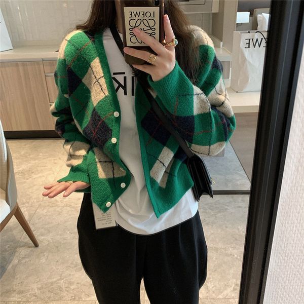 

luxury women's jackets 2021 spring and autumn green rhombic knitted cardigan coat women's winter sweater bottomed shirt v-neck top, Black;brown