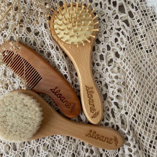 

party favor wooden baby brush and comb set,custom name bathing care