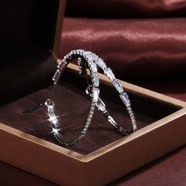 

2021 fashion personalized new accessories fashion simple gold women zircon earrings large earrings suitable for party gift manufacturers who, Silver