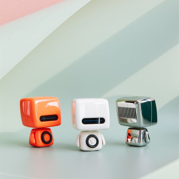 Creative Robot Bluetooth Speaker Mini Bonito Canhão Portátil Presente de alto-falantes sem fio