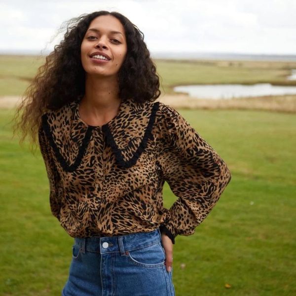 

women's blouses & shirts women shirt 2021 french european and american lace stitching doll collar leopard print long sleeve top, White