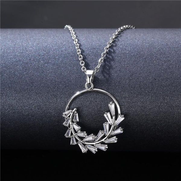 

pendant necklaces surprise price jewelry gift high-quality leaf zircon round flower clavicle necklace party for girls, Silver