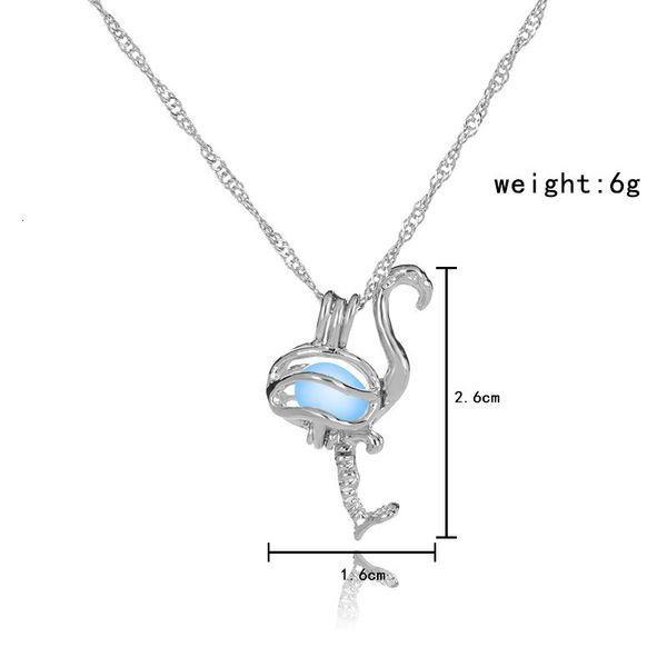 

pendant a flamingo with luminous beads and clavicle chain, Silver