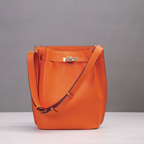 

2021 new genuine leather women large capacity shoulder bucket luxury design casual crossbody bag female fashion handbags