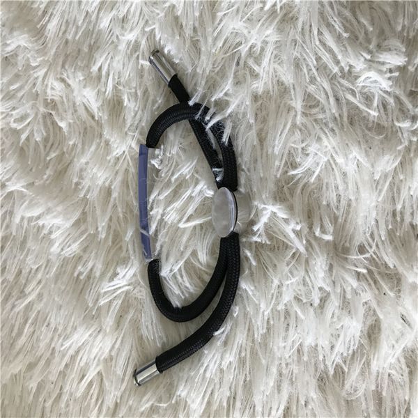 

2020 new european and american fashion classic men titanium steel black red bracelet, lovers decorative bracelet wholesale, with box, Golden;silver