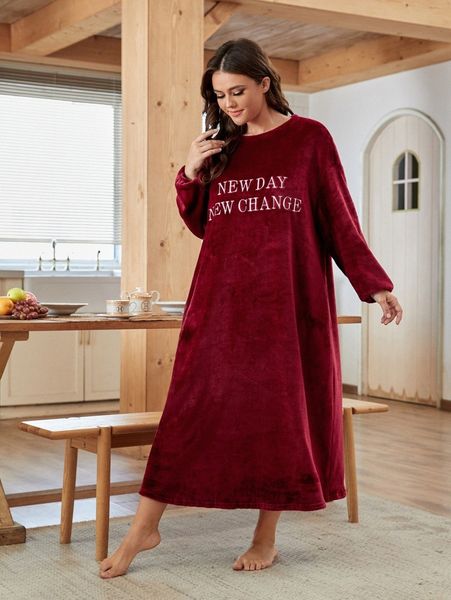 

plus 1pc letter embroidery drop shoulder velvet night dress 56ed#, Black;white