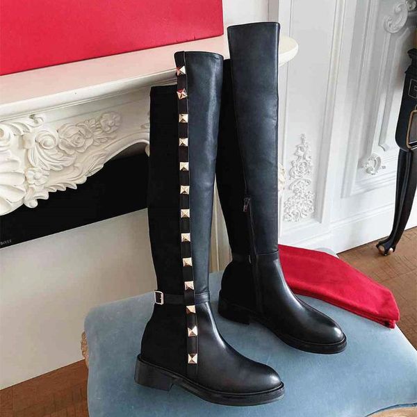 

boots v 2021 winter fashion ladies rivet design handsome motorcycle elegant femmes bottes was thin botas mujer, Black