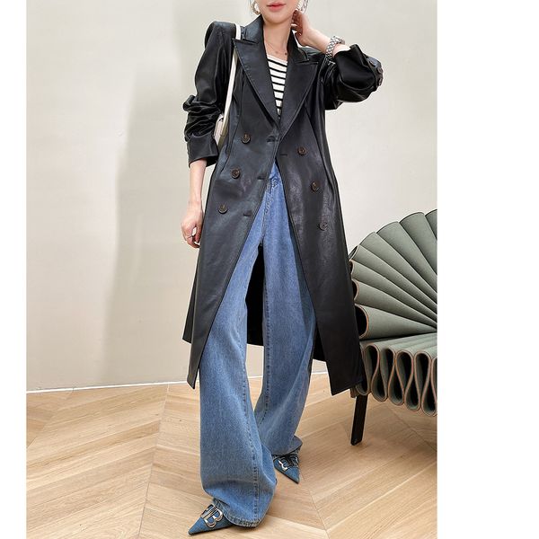 

women's leather & faux artificial leather windbreaker and imitation sheep long coat in autumn 2021, Black