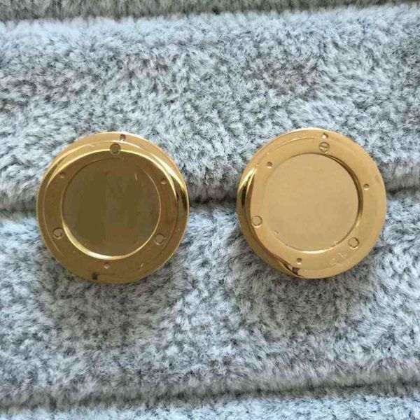 

2021 not faded classic design women mens earrings hip hop diamond stud earings iced out bling rock punk round wedding gift wholesale, Golden;silver