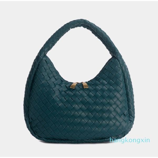

2021 trend dign textil handbag for women retro soft leather underarm bag frh color random elegant women clutch noodle bread2qct
