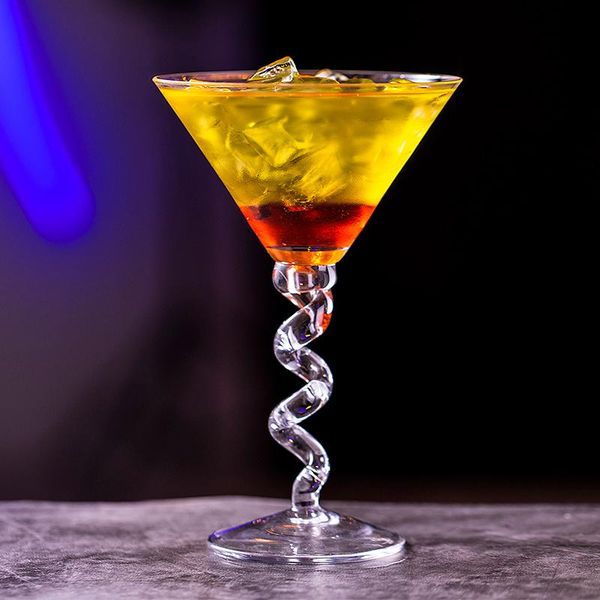 

wine glasses crystal glass spiral martini spring-shaped cocktail triangle creative