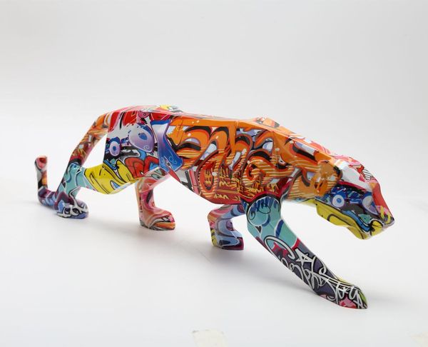 

painted art decorations graffiti simple creative leopard color home entrance wine cabinet office ornaments resin crafts decorative objects &