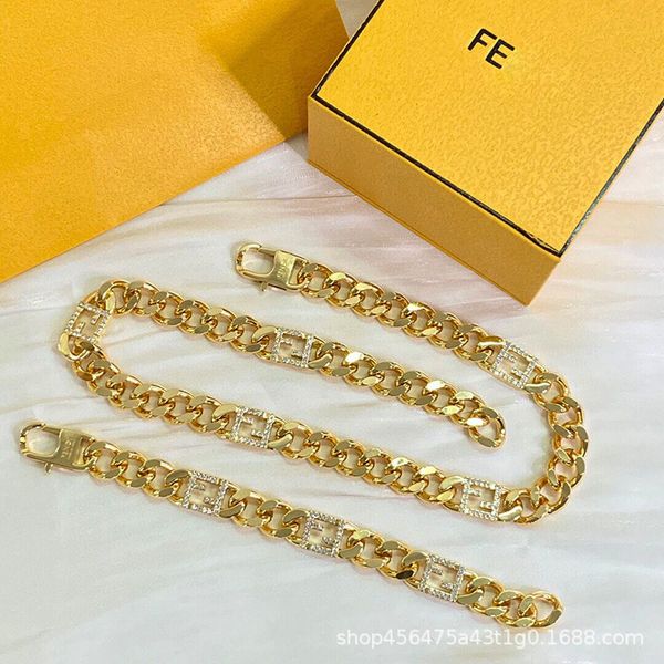 

2021 new necklace bracelet rhine-stone thick chain letter women's net red same fashion versatile brass material, Silver