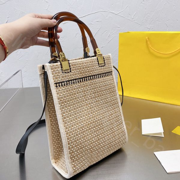 

2022 ss cool summer new straw bags lady fashion famous designer handbags handle cross body totes shoulder purse plain young people fur walle