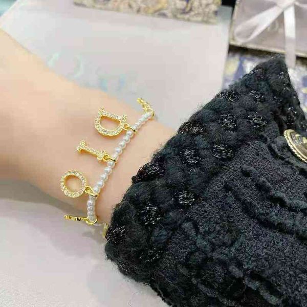 

70% off new letter cd pearl necklace with diamond bracelet, Silver