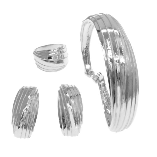 

yulaili bracelet earring ring exquisite silver jewelry set factory direct sales brazilian gold woman wholesale jewellery sets b0097