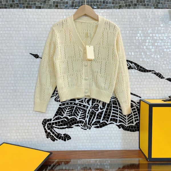 

pullover customized high-end 2021 early autumn girl wool knitted cardigan, european and american light luxury style, classic gene, Blue