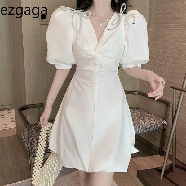 Ezgaga Elegante Jurk Vrouwen V-hals Korte Bladerdeeg Mouw Hoge Taille Baljurk Effen Slanke Zoete Koreaanse Meisje Bandage Jurk vestidos 210430