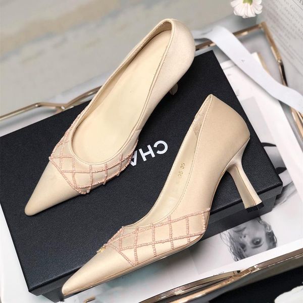 

sandals beaded and pearl cat heels with pointed toes for spring 2021. satin thin heel ess cover women, Black