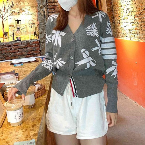 

21 autumn tb fashion bow pattern temperament slim fit wool knitted cardigan jacket women, White