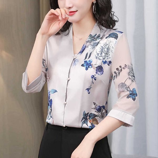 Корейская шелковая блузка женщины флористические рубашки женщины V шеи топ плюс размер элегантный атласная печать S шифоновая рубашка 210604