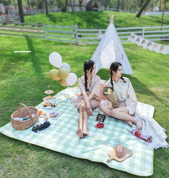 

180 cm outdoor waterproof picnic mat oxford for camping beach pads