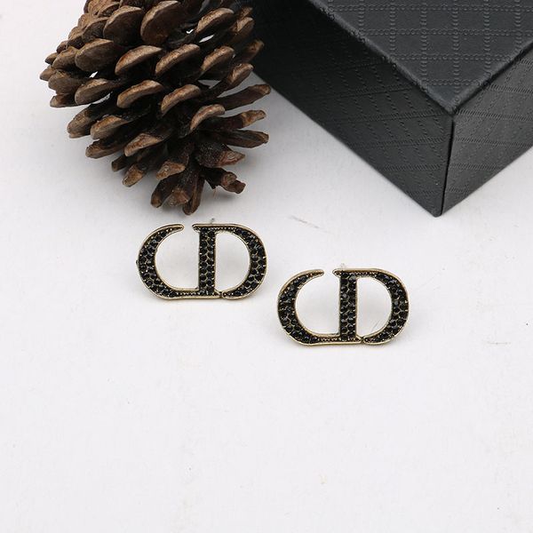 

70%off dongdamen net red full diamond letter cd student korean version simple temperament earrings female fashion minority earrings qo3e, Silver