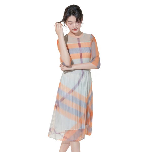 

dress miyake half sleeve o-neck fold mesh print pleated, Black;gray