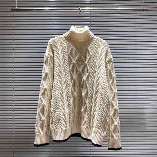 

fall/winter long-sleeved color-blocking sweater men's knit sweaters korean fashion round neck cardigan, White;black