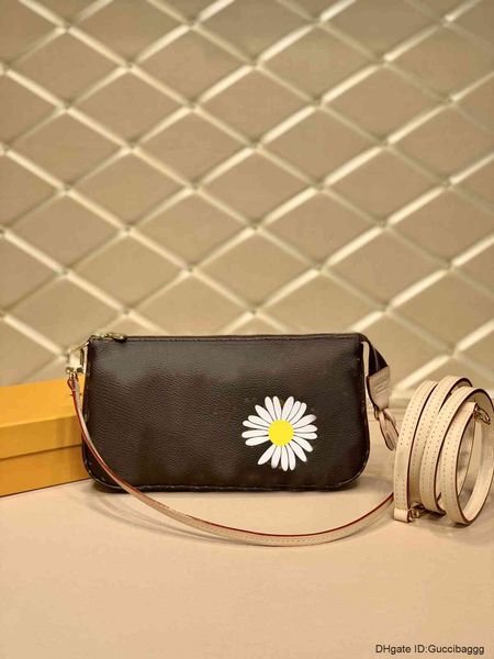 

women luxurys designers bags 2021 crossbody bag classic brown brand letter genuine leather mini handbags wallet shoulderbag,d037