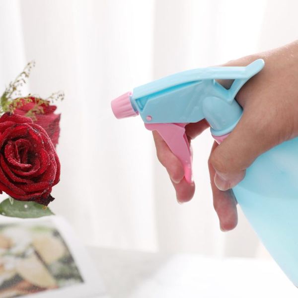 

watering equipments plastic spray bottle with adjustable pressure nozzle indoor plant sprayer for home garden he