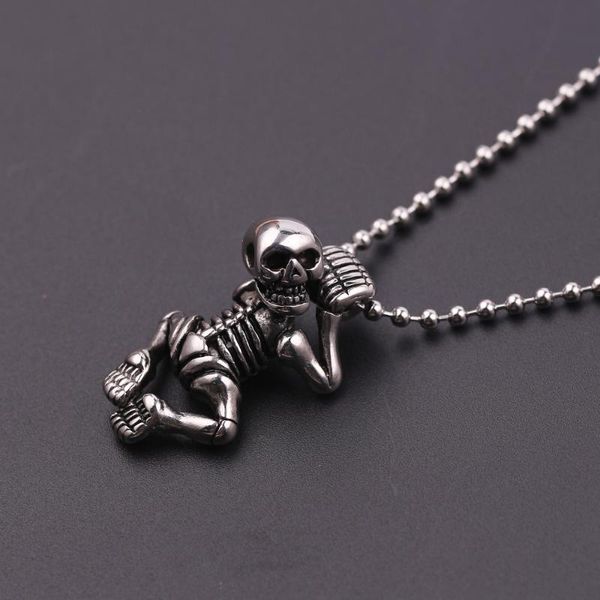 

chains 2021 cute punk style kneeling sleeping skeleton bead chain alloy watching horror fashion trendy pendant necklace for women men, Silver