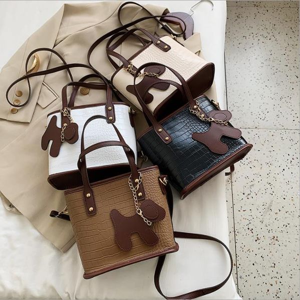 

wholesale bag chest pack lady tote chains handbags water