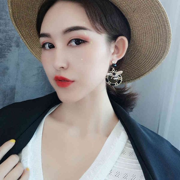 

sjcho-114 korean brand designer luxury jewelry flash geometric woven bee pearl long earrings ladies, Golden